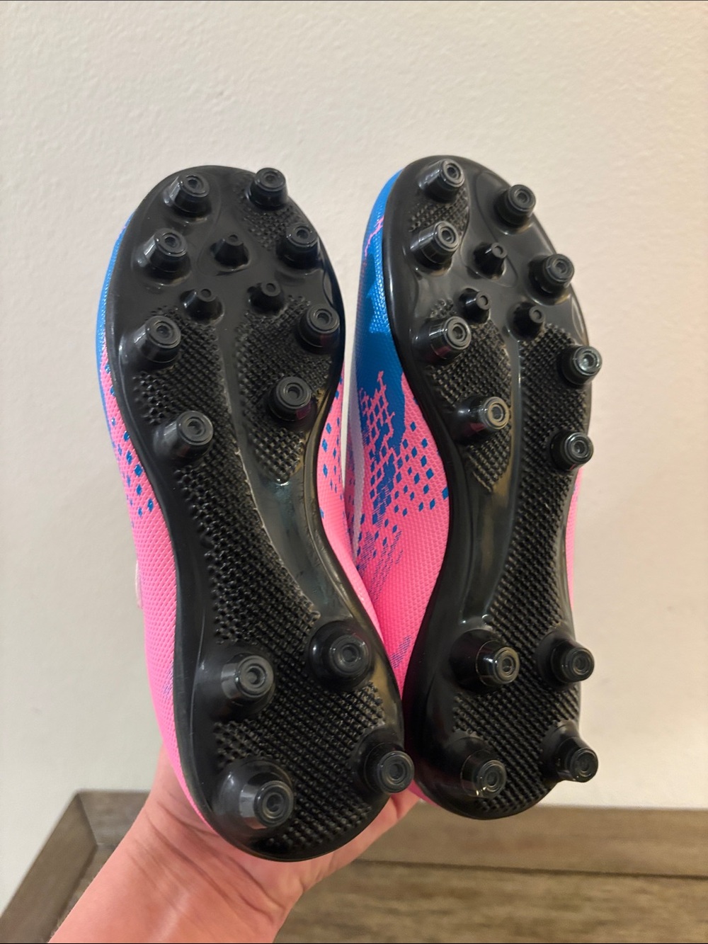 NEW Soccer Football Futbal Outdoor Grass Turf Cleats Boots Pink/Blue Youth 3.5 - Picture 8 of 9